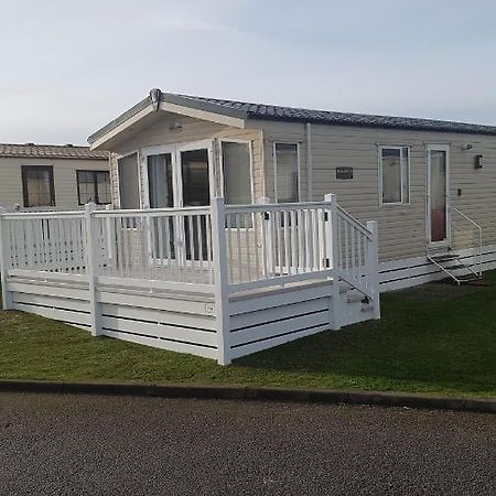 Rick'S Retreat Static Caravan Near The Beach With Free Wifi Lossiemouth Eksteriør billede