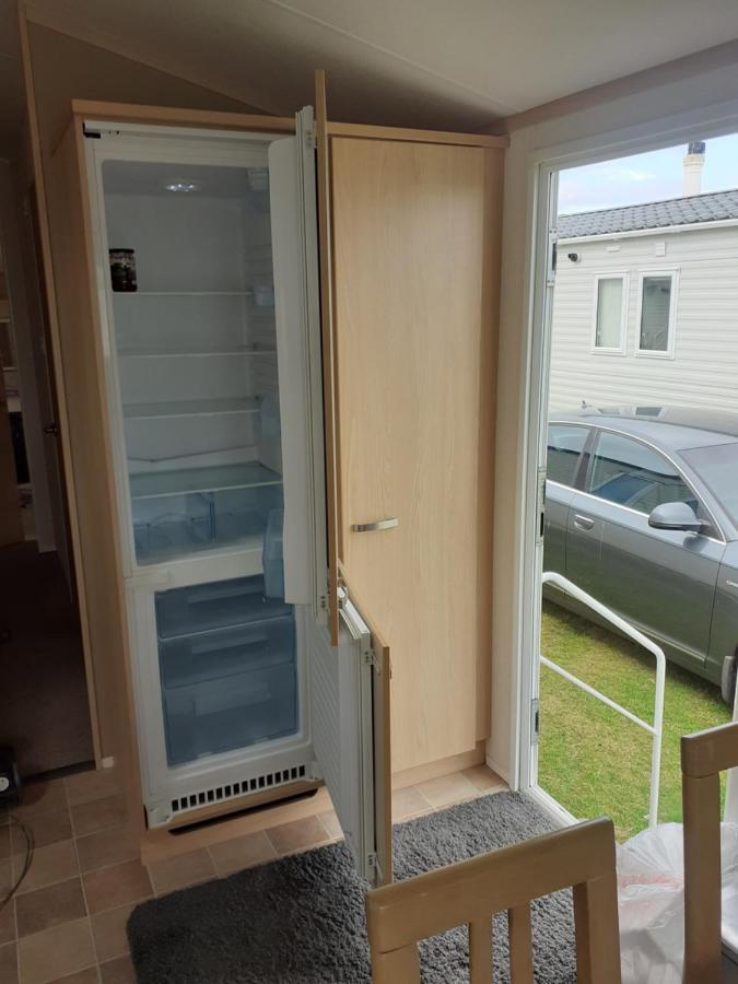 Rick'S Retreat Static Caravan Near The Beach With Free Wifi Lossiemouth Eksteriør billede