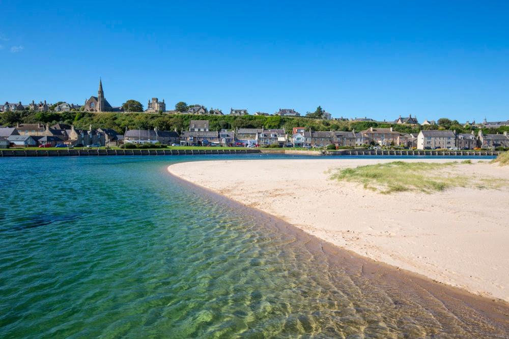 Rick'S Retreat Static Caravan Near The Beach With Free Wifi Lossiemouth Eksteriør billede